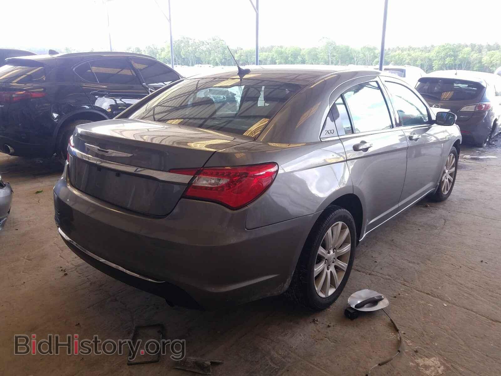 2012 CHRYSLER 200 - VIN: 1C3CCBBB2CN257302 - Фото 4