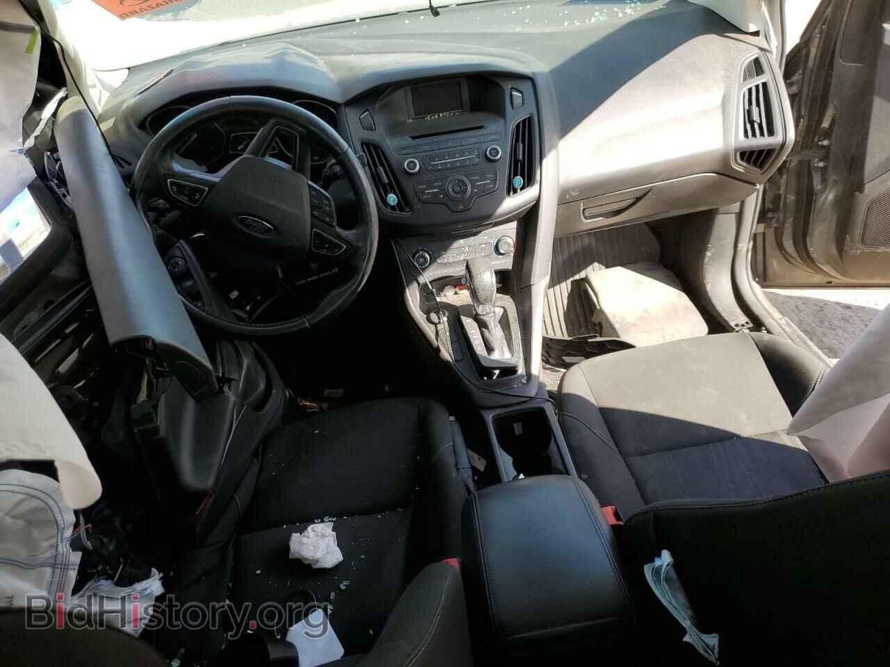 2017 FORD FOCUS - VIN: 1FADP3F24HL324852 - Photo 8