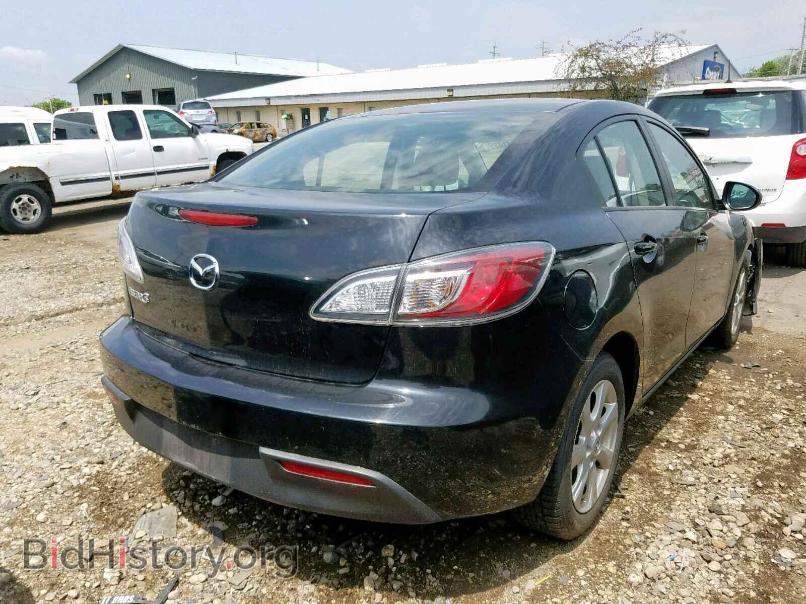 2011 MAZDA 3 - VIN: JM1BL1VF8B1901472 - Photo 4