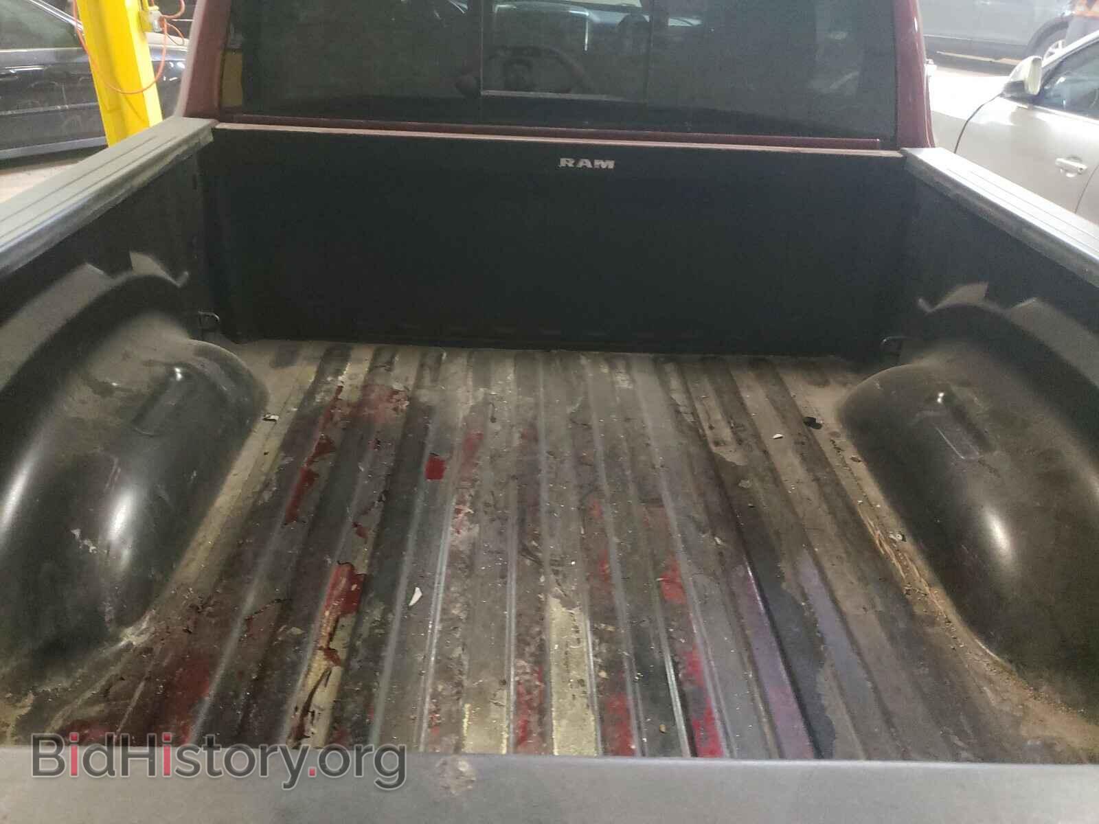 2019 RAM 1500 - VIN: 1C6SRFFT2KN815865 - Фото 9