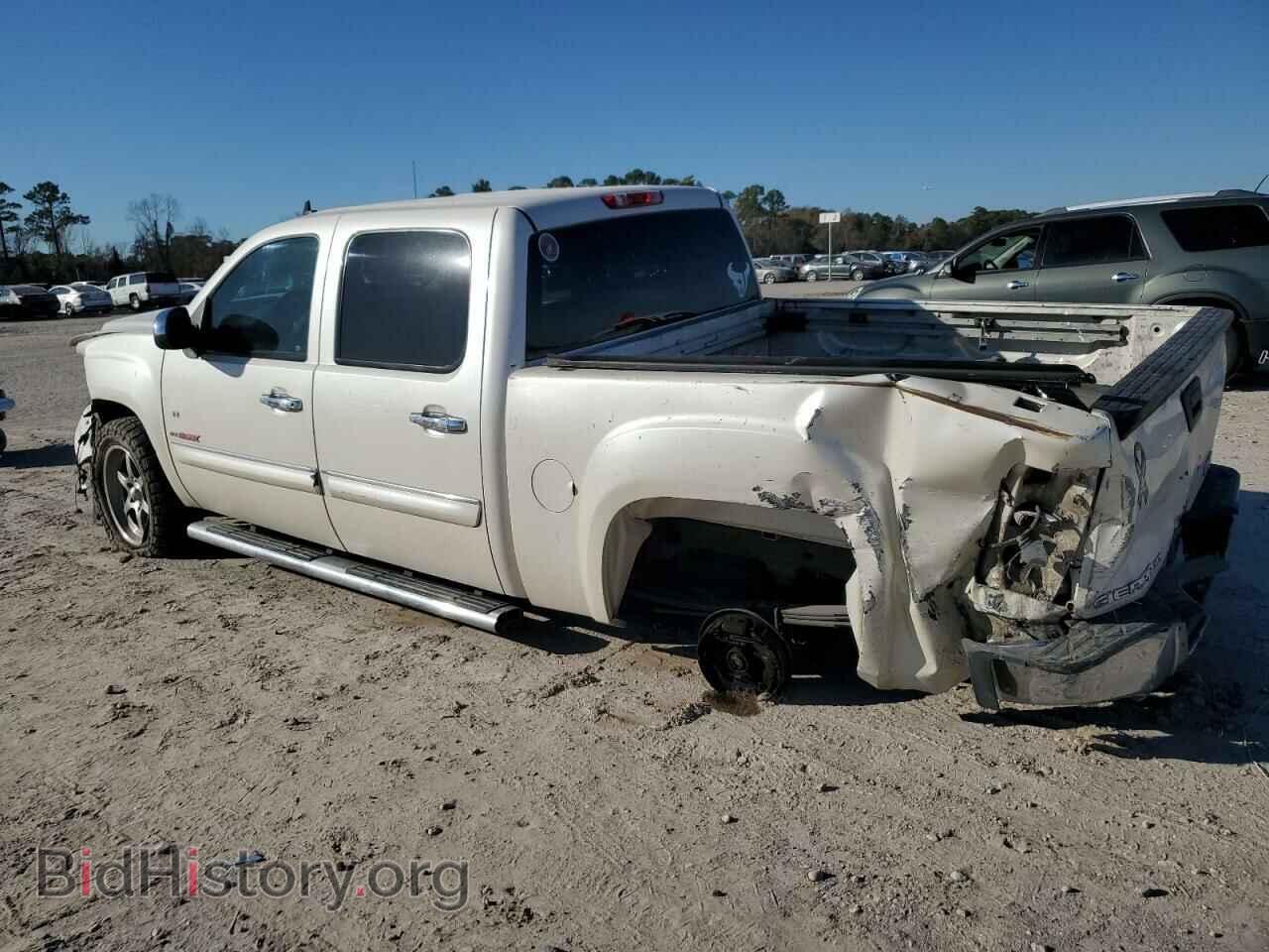 2009 GMC SIERRA - VIN: 3GTEC33029G237866 - Фото 2