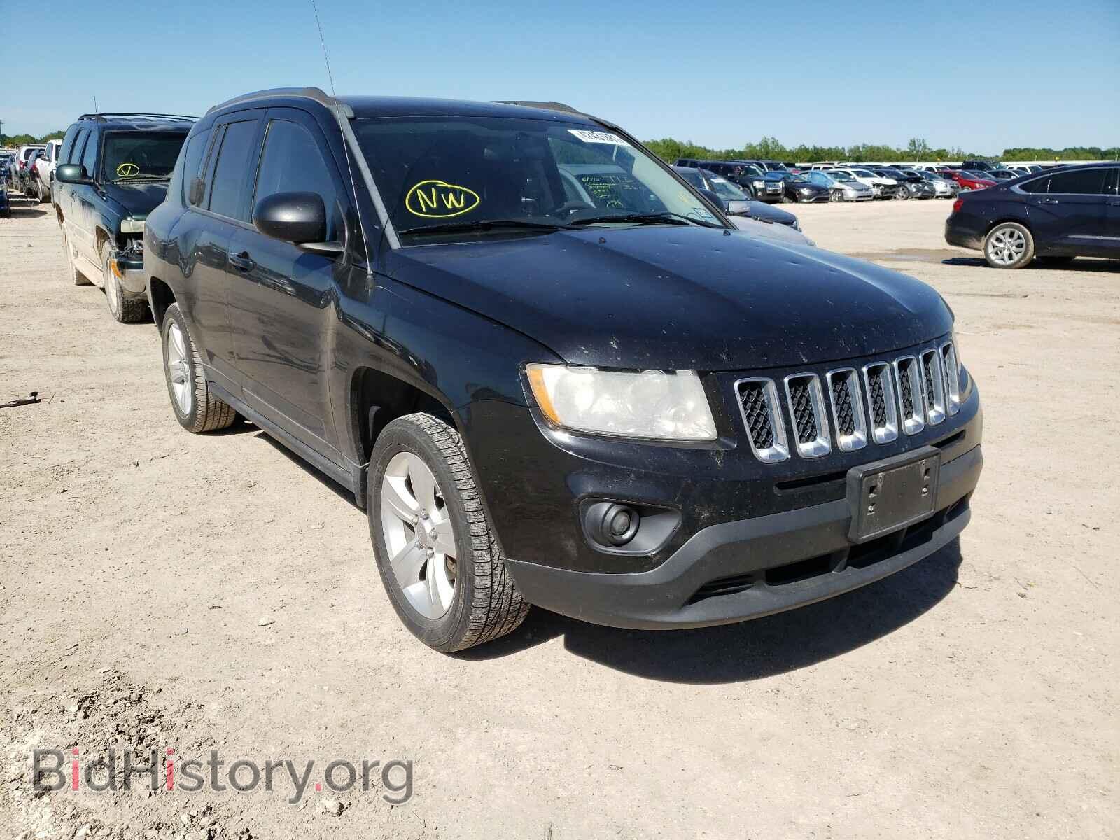 Photo 1C4NJCBBXCD615543 - JEEP COMPASS 2012