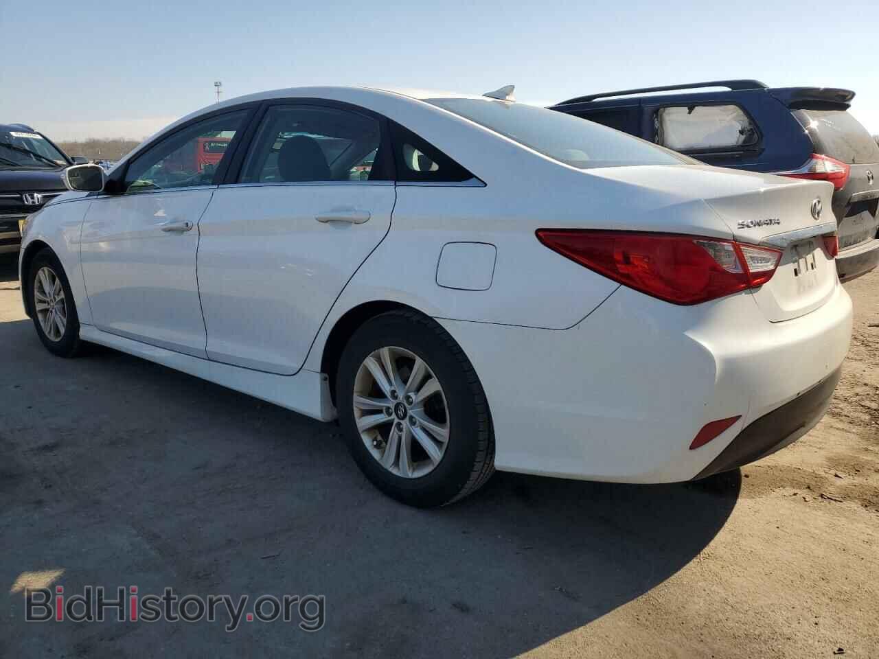 2014 HYUNDAI SONATA - VIN: 5NPEB4AC5EH830273 - Фото 2