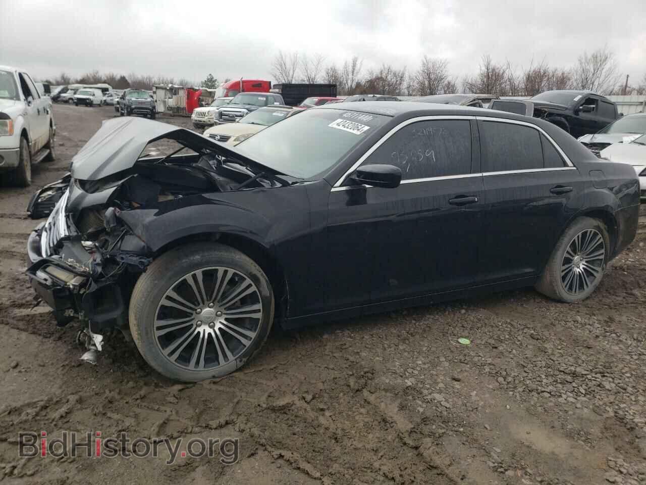 Фотография 2C3CCABG7DH643990 - CHRYSLER 300 2013