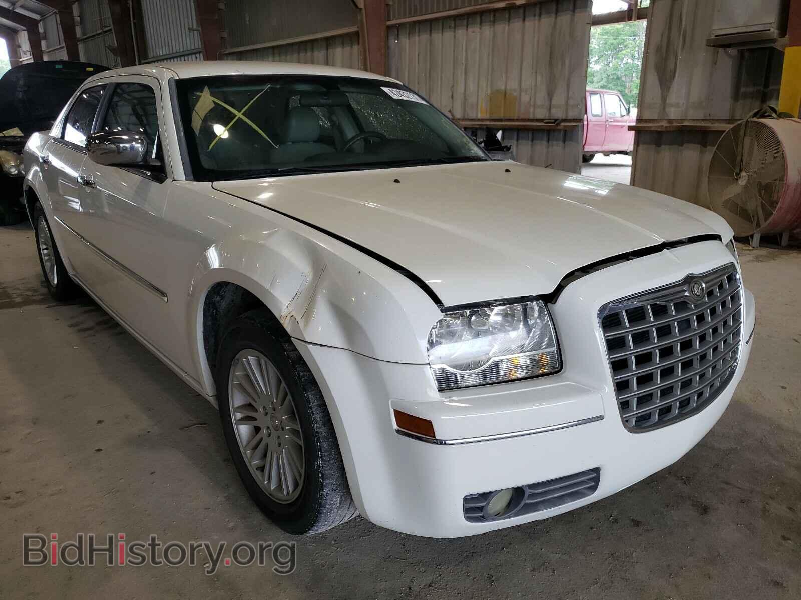 Photo 2C3CA5CV7AH139851 - CHRYSLER 300 2010
