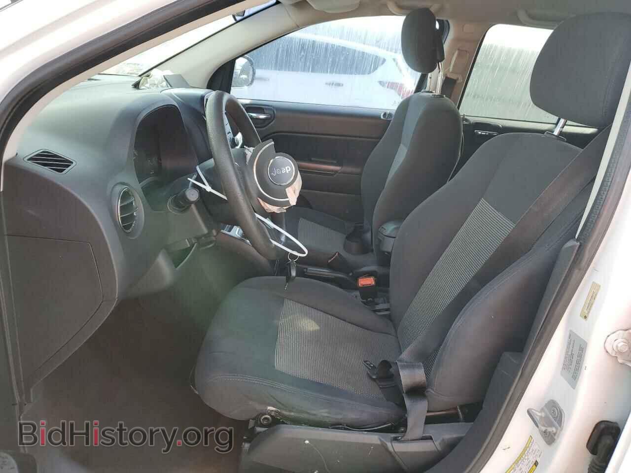 2014 JEEP COMPASS - VIN: 1C4NJCBA7ED882147 - Фото 7
