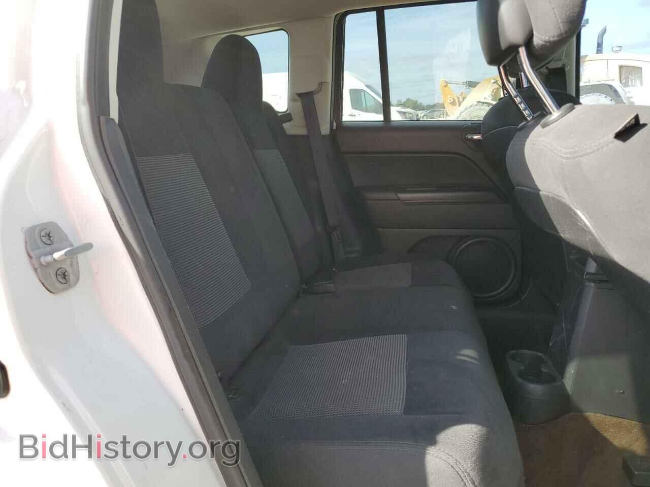 2014 JEEP COMPASS - VIN: 1C4NJCBA7ED882147 - Фото 10