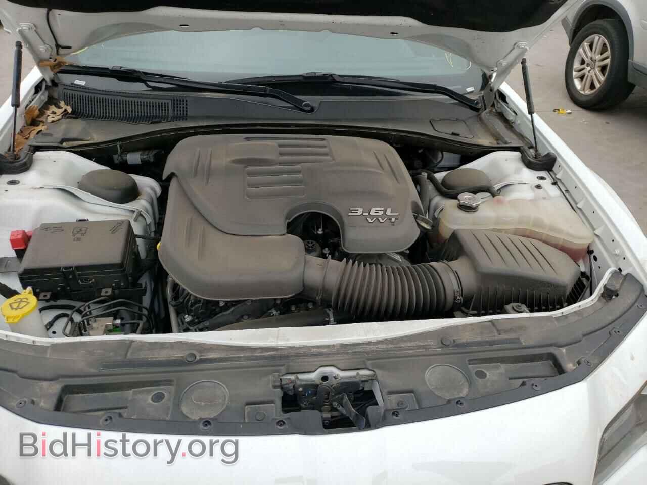 2021 CHRYSLER 300 - VIN: 2C3CCABG2MH545384 - Фото 7