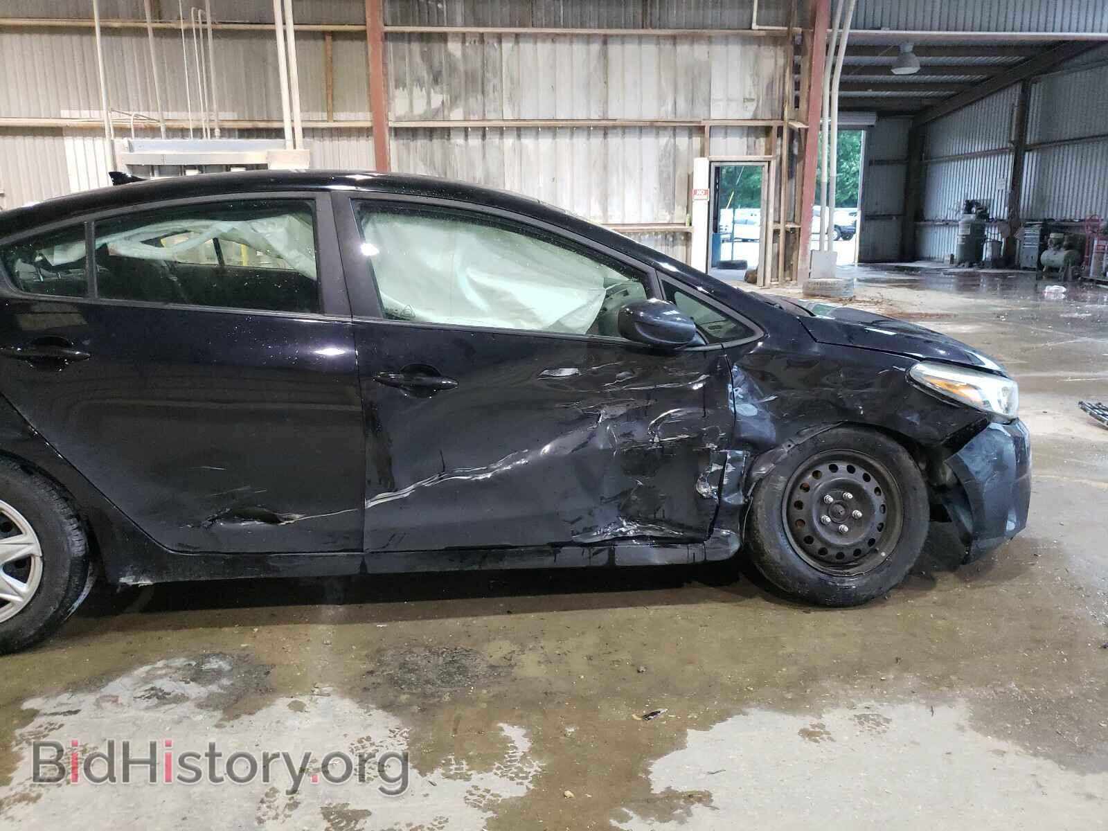 2017 KIA FORTE - VIN: 3KPFK4A78HE099399 - Фото 9