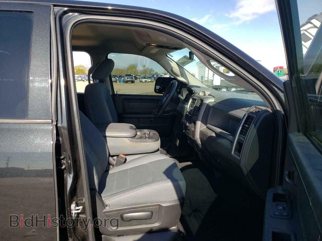2018 RAM 1500 - VIN: 1C6RR7FG5JS257565 - Photo 5