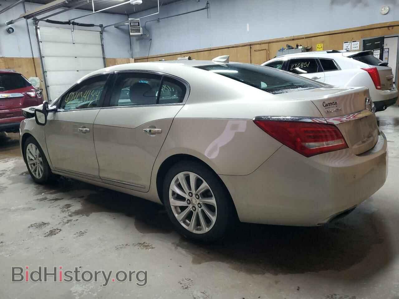 2016 BUICK LACROSSE - VIN: 1G4GB5G35GF119347 - Фото 2