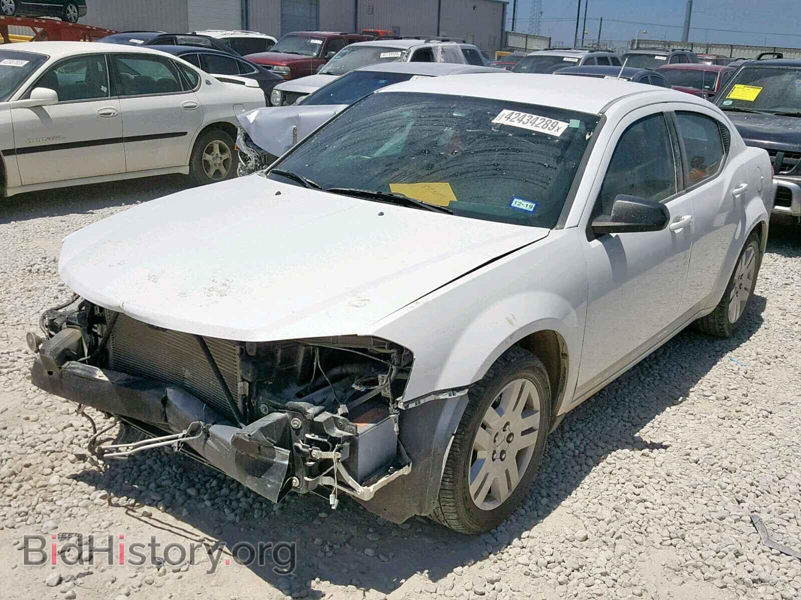 2011 DODGE AVENGER - VIN: 1B3BD4FB1BN608923 - Photo 2