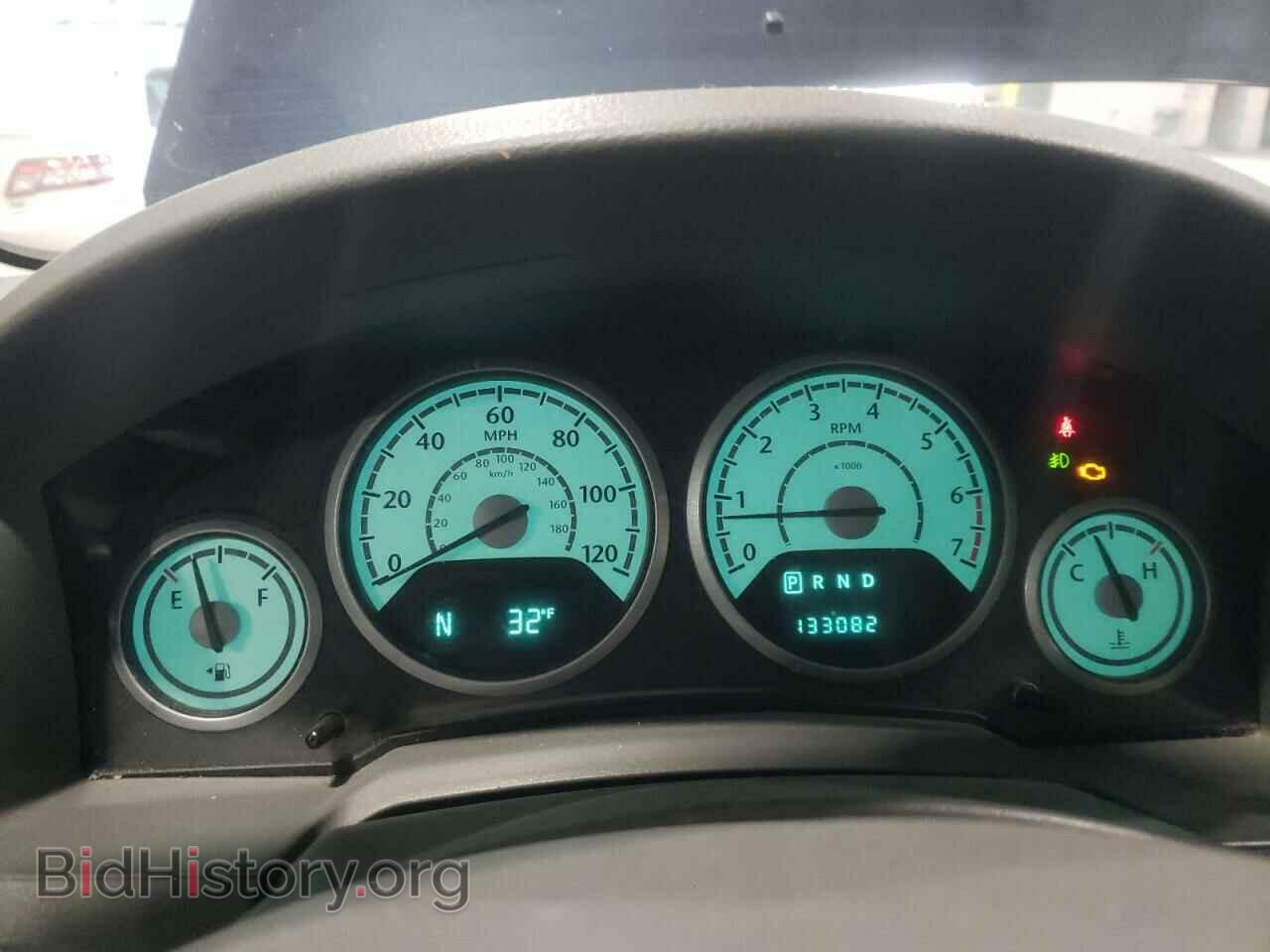 2009 CHRYSLER MINIVAN - VIN: 2A8HR541X9R568566 - Фото 9