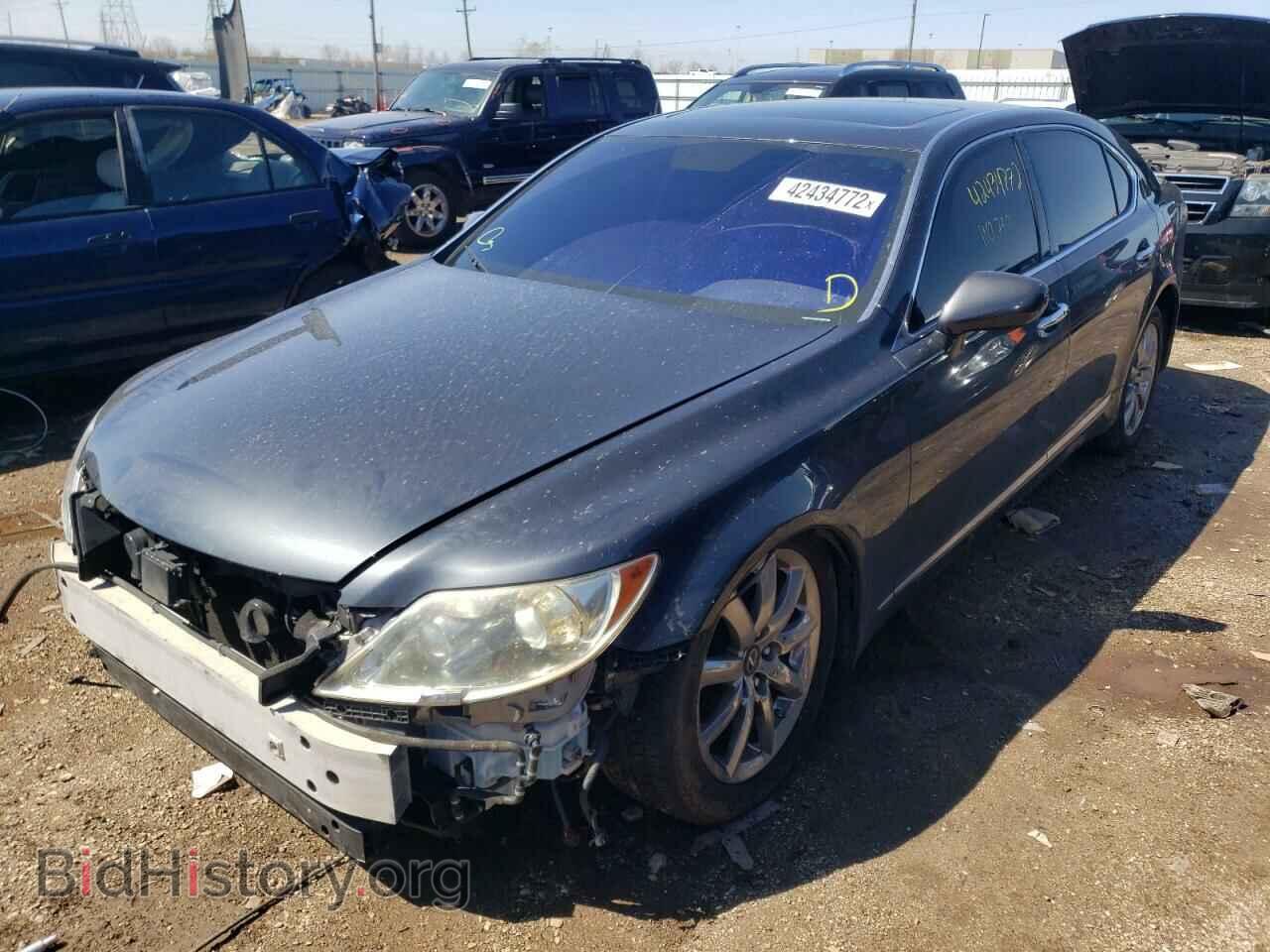 2007 LEXUS LS460 - VIN: JTHGL46F675006101 - Фото 2
