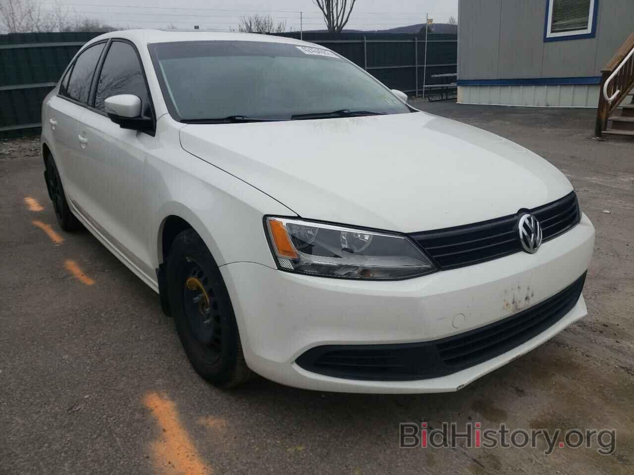 Фотография 3VWDP7AJ9CM377468 - VOLKSWAGEN JETTA 2012