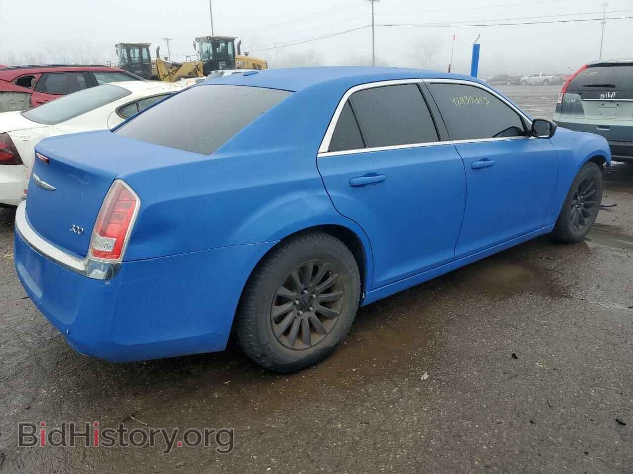 2011 CHRYSLER 300 - VIN: 2C3CA4CG2BH526451 - Фото 3
