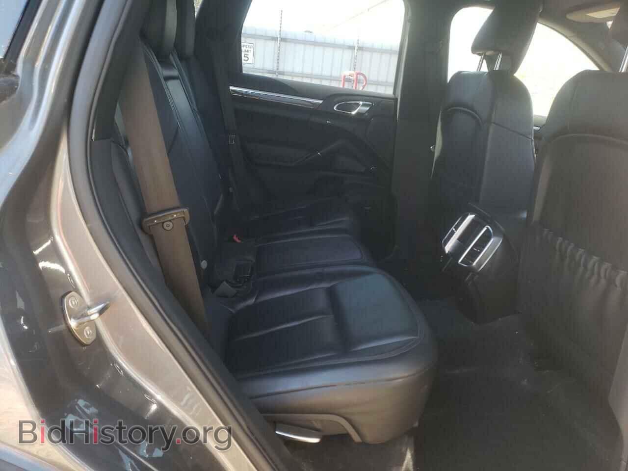 2011 PORSCHE CAYENNE - VIN: WP1AE2A28BLA91584 - Фото 6