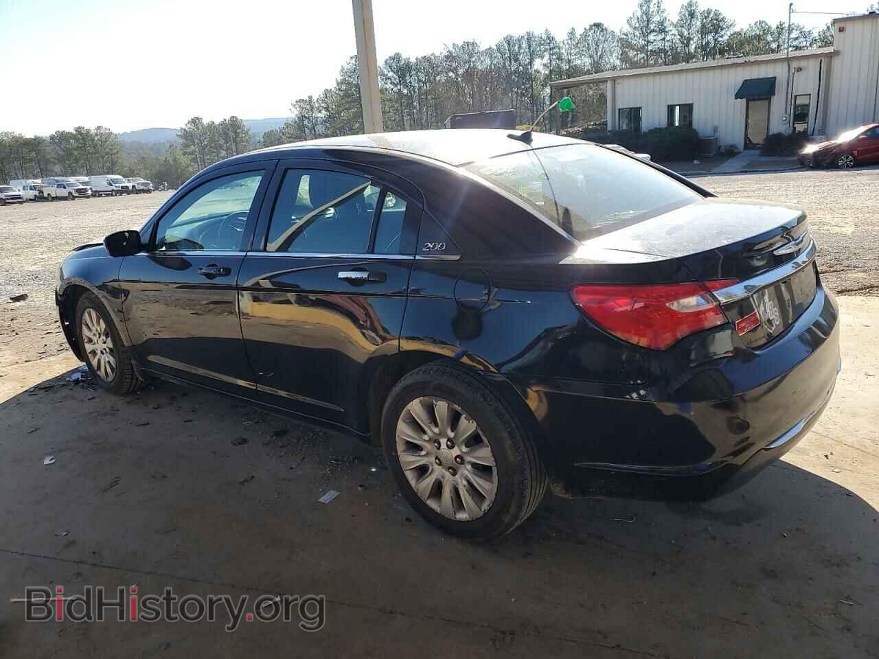 2013 CHRYSLER 200 - VIN: 1C3CCBAB1DN733395 - Фото 2