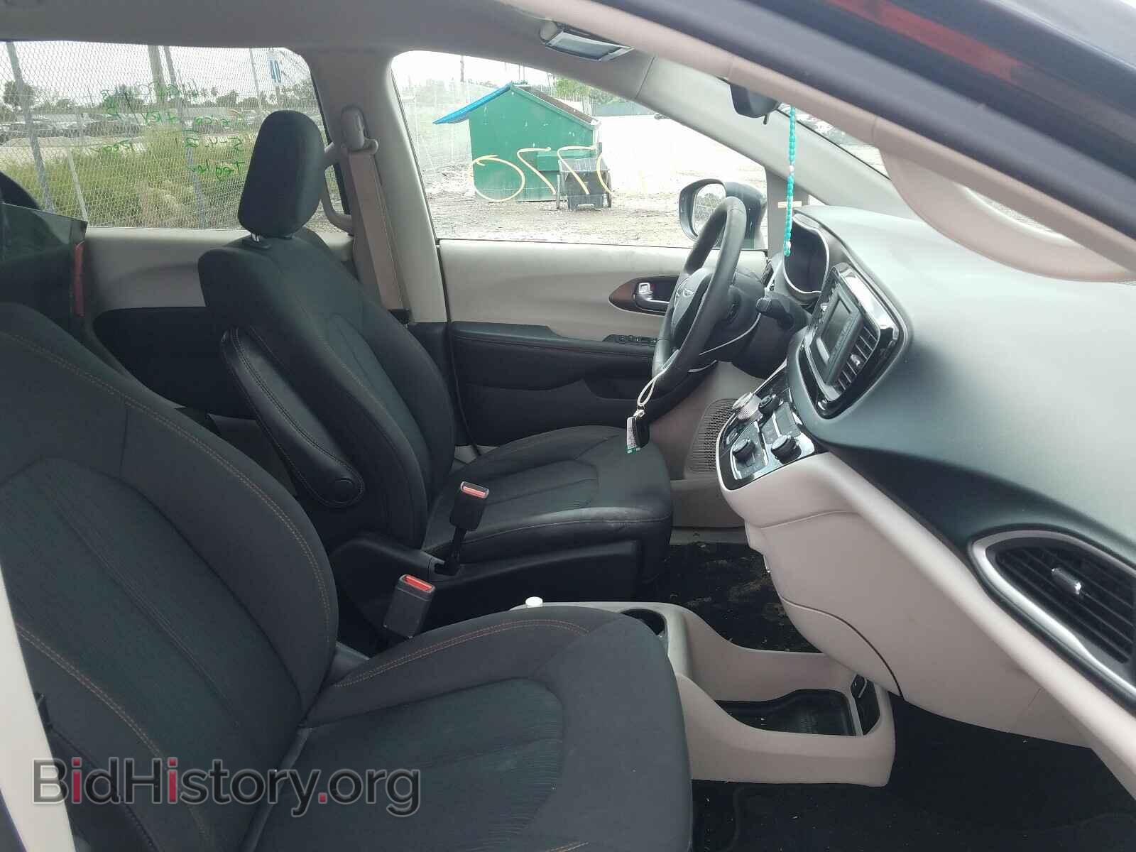 2017 CHRYSLER PACIFICA - VIN: 2C4RC1CG5HR796954 - Photo 5