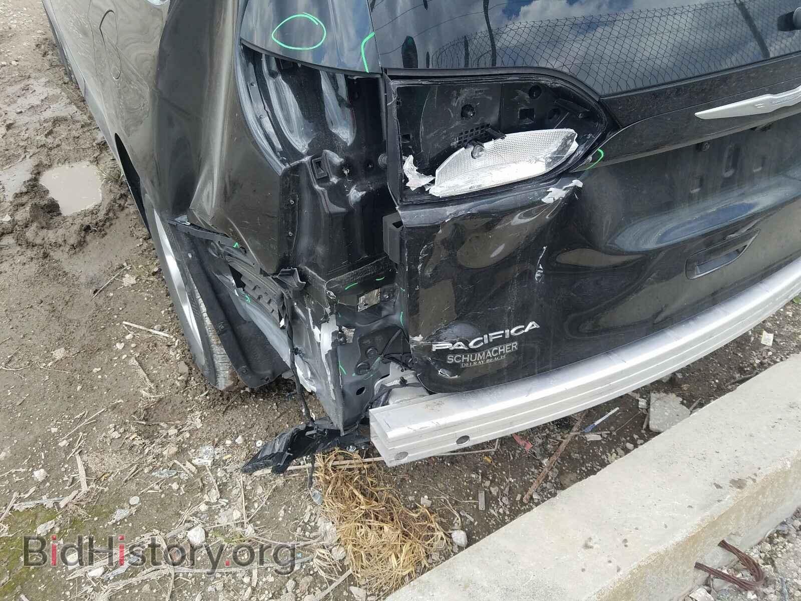 2017 CHRYSLER PACIFICA - VIN: 2C4RC1CG5HR796954 - Photo 9