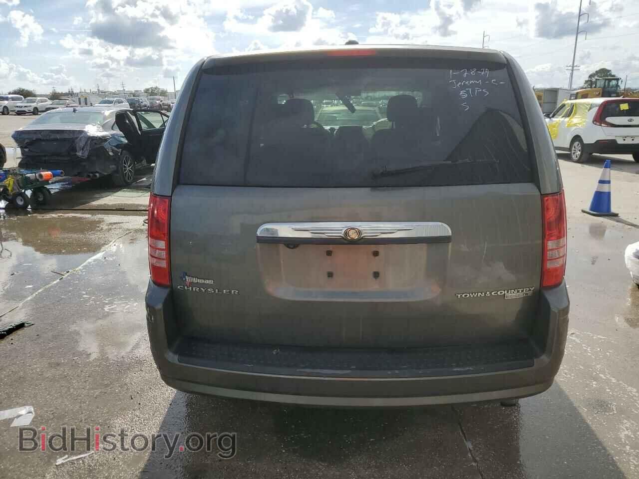 2010 CHRYSLER MINIVAN - VIN: 2A4RR2D11AR374808 - Фото 6