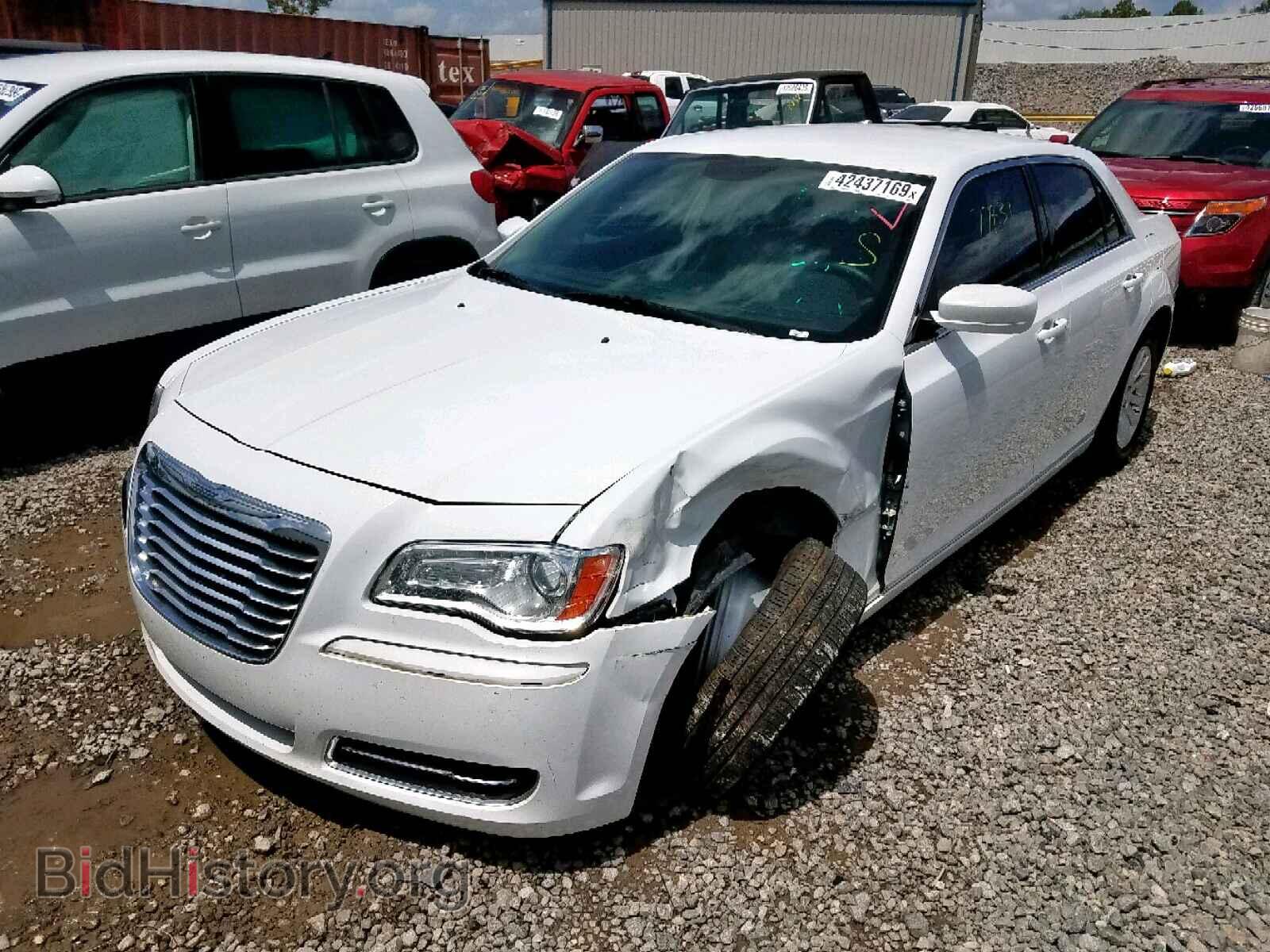 2014 CHRYSLER 300 - VIN: 2C3CCAAG0EH376646 - Photo 2
