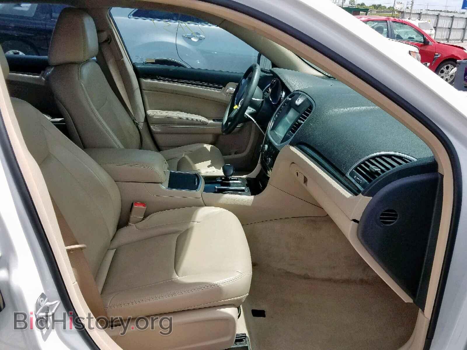 2014 CHRYSLER 300 - VIN: 2C3CCAAG0EH376646 - Photo 5