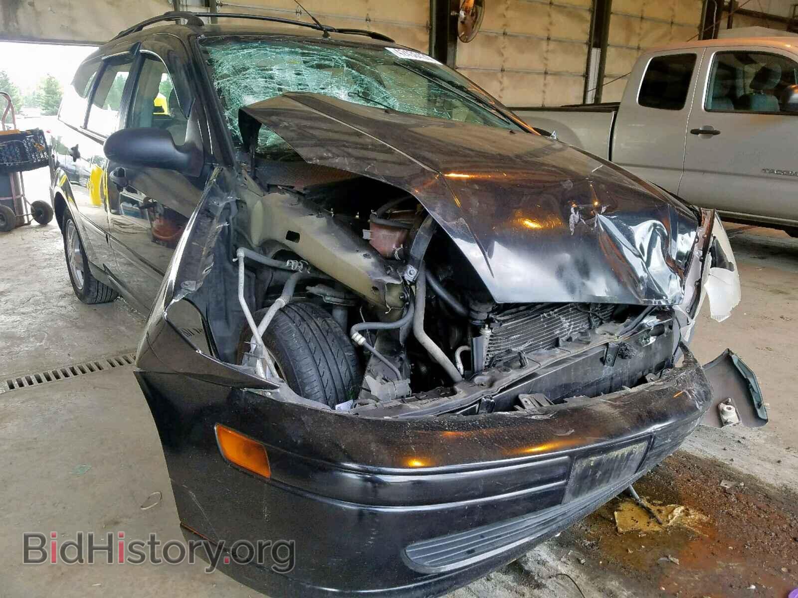 Фотография 1FAFP36P8YW217113 - FORD FOCUS SE 2000