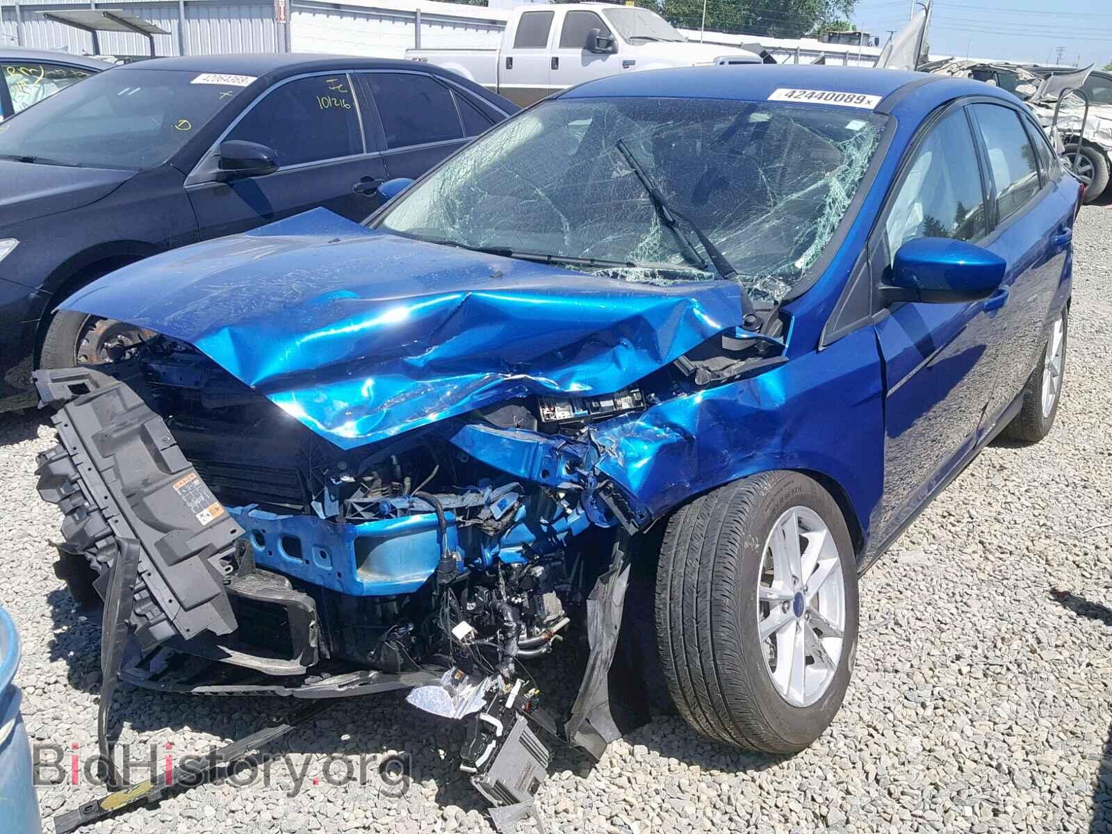 2018 FORD FOCUS SE - VIN: 1FADP3FE0JL217782 - Фото 2