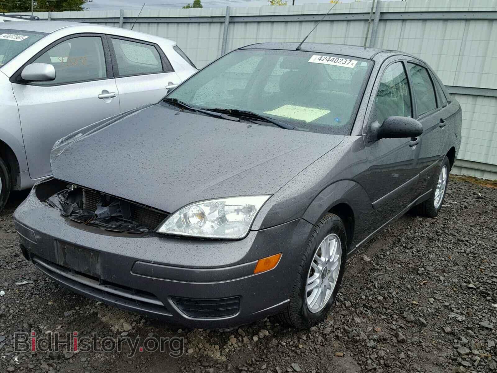 2007 FORD FOCUS - VIN: 1FAFP34N97W280284 - Фото 2