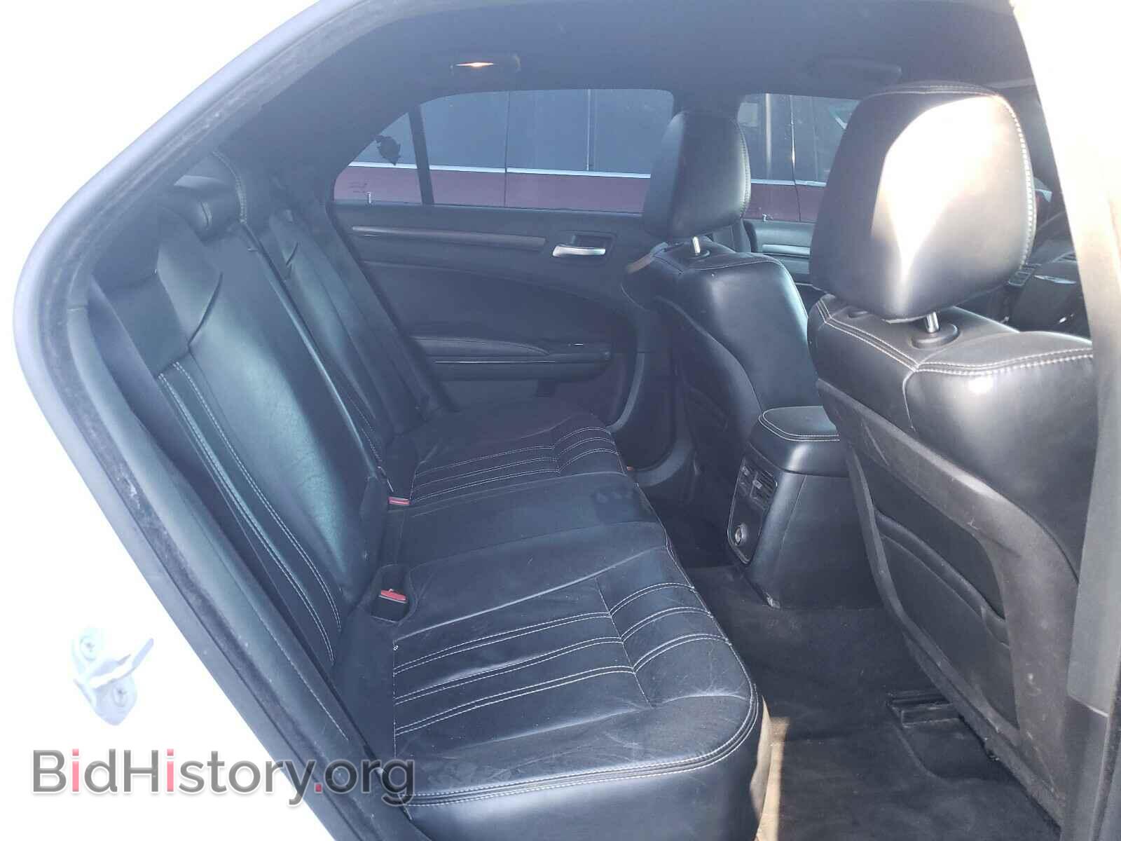 2014 CHRYSLER 300 - VIN: 2C3CCABG9EH179294 - Фото 6