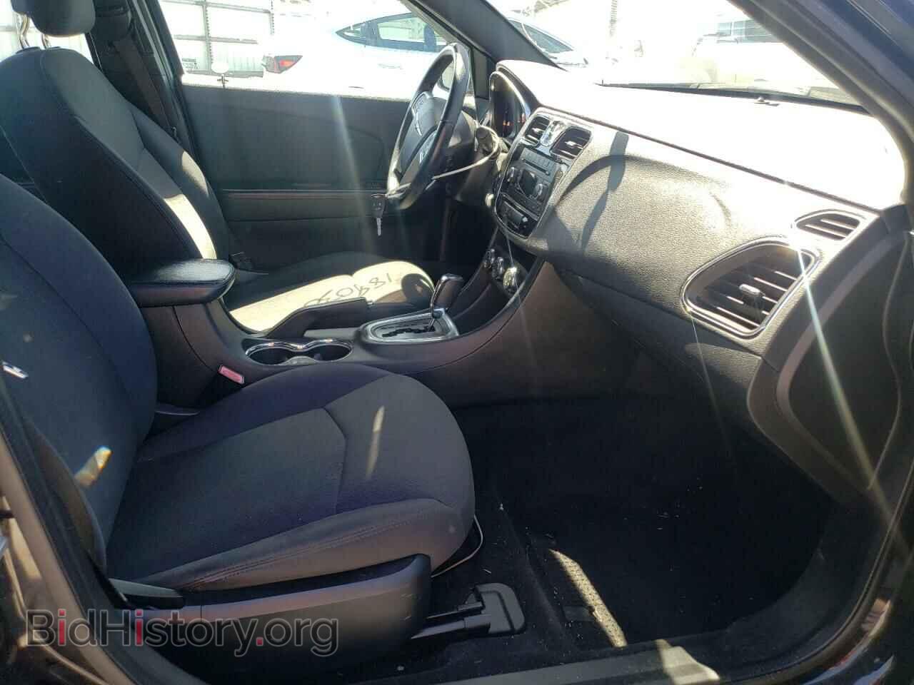 2012 CHRYSLER 200 - VIN: 1C3CCBBB5CN207526 - Фото 5