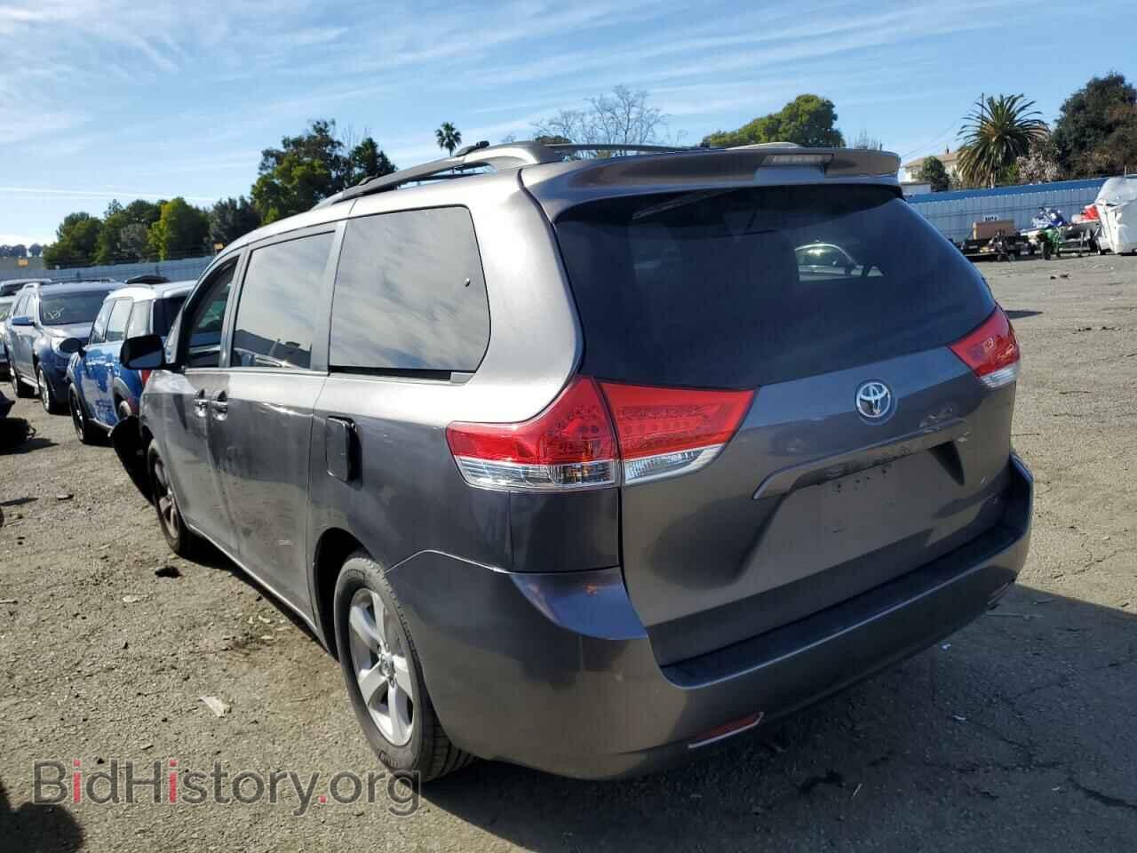 2013 TOYOTA All Models - VIN: 5TDKK3DC2DS366019 - Фото 2