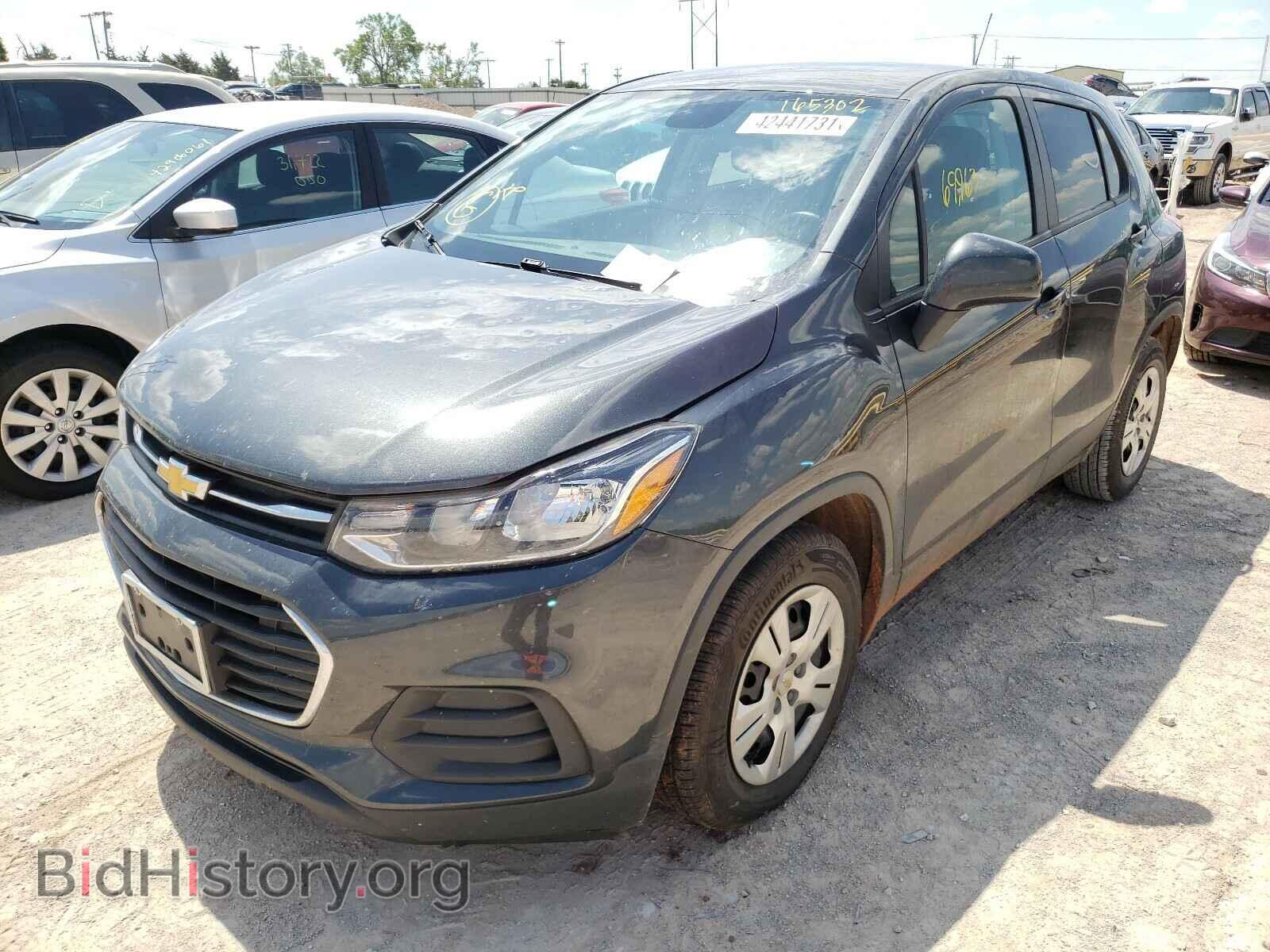 2019 CHEVROLET TRAX - VIN: 3GNCJKSB3KL165302 - Фото 2