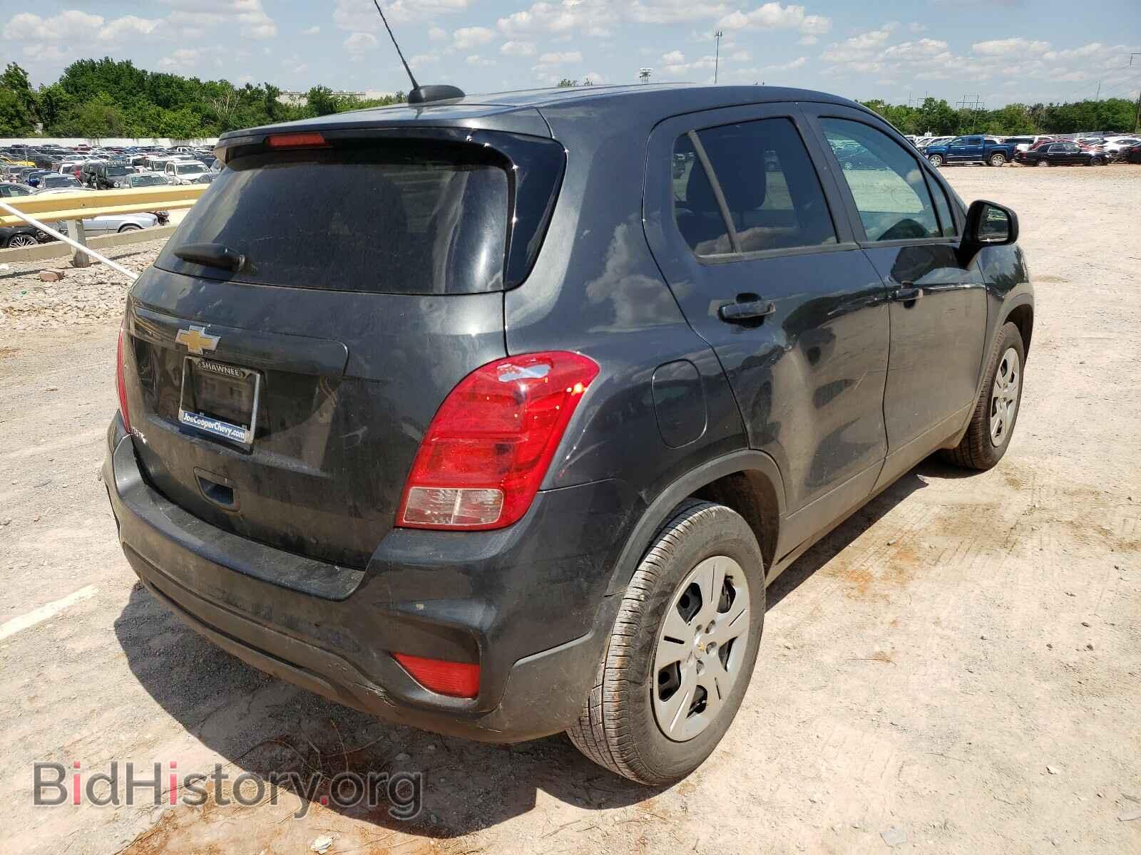 2019 CHEVROLET TRAX - VIN: 3GNCJKSB3KL165302 - Фото 4