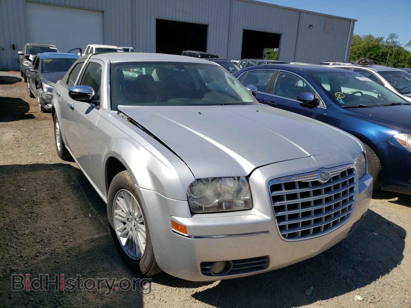 Photo 2C3CA4CD1AH154220 - CHRYSLER 300 2010