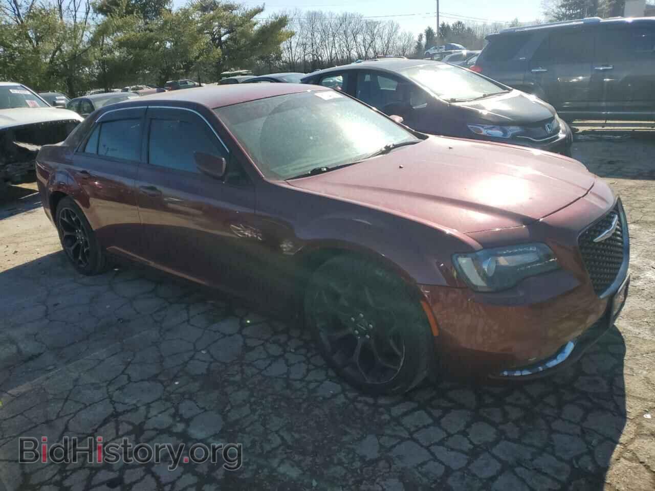 2019 CHRYSLER 300 - VIN: 2C3CCABG3KH565947 - Фото 4