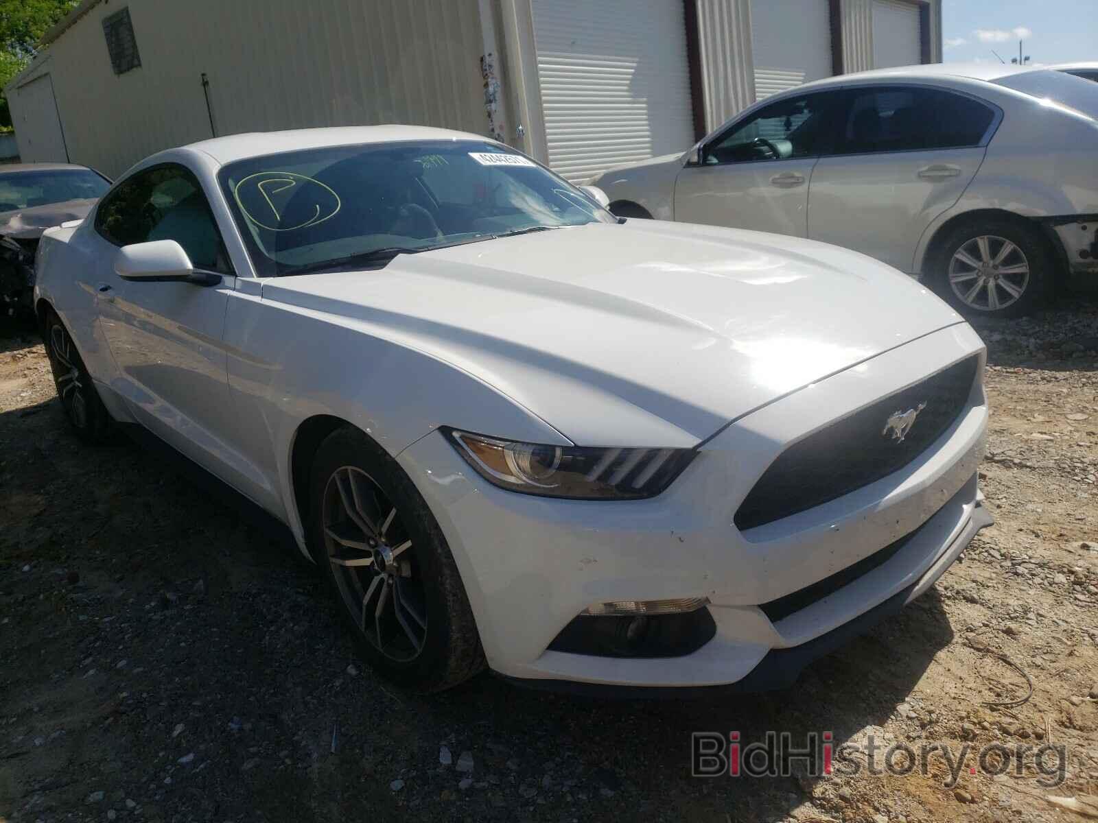 Photo 1FA6P8TH5H5266236 - FORD MUSTANG 2017