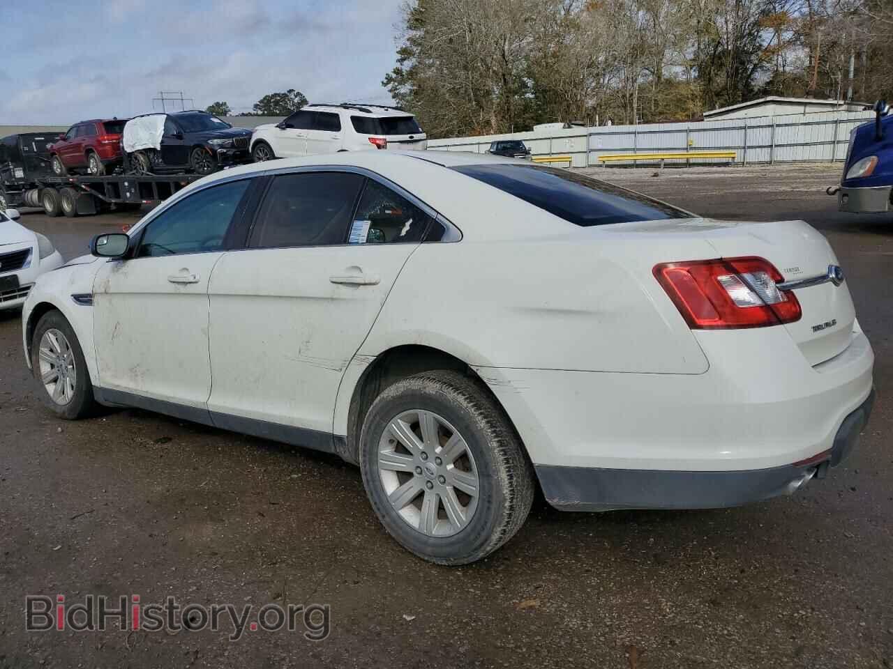 2012 FORD TAURUS - VIN: 1FAHP2DWXCG135688 - Photo 2