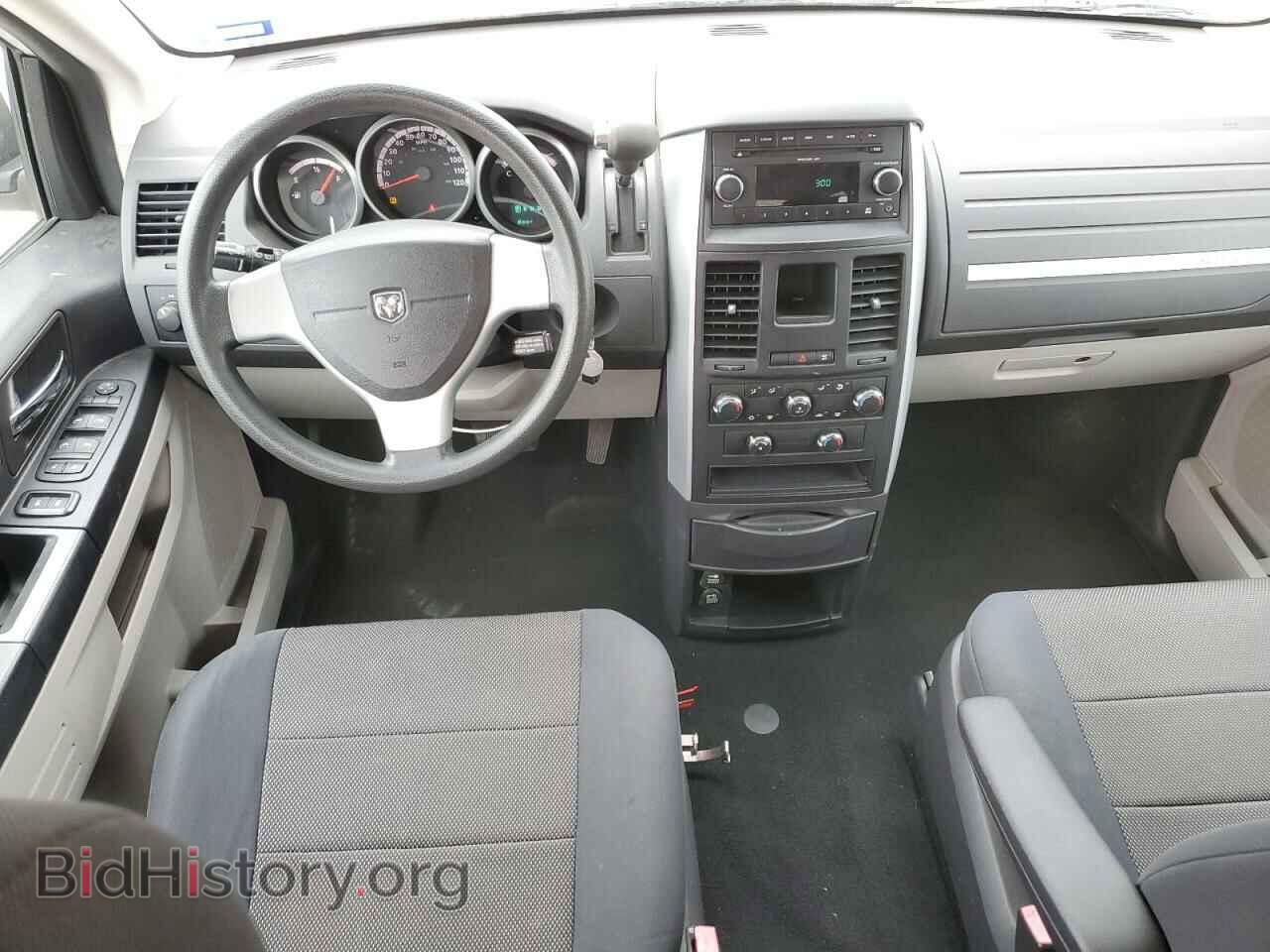 2009 DODGE CARAVAN - VIN: 2D8HN44EX9R703403 - Фото 8