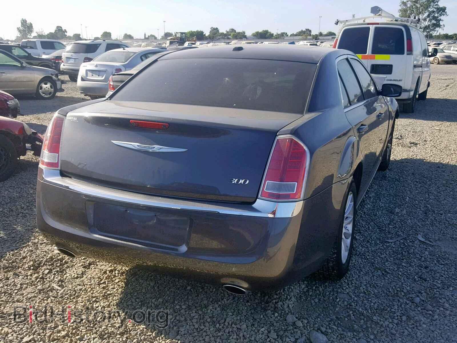 2014 CHRYSLER 300 - VIN: 2C3CCAAGXEH361412 - Фото 4