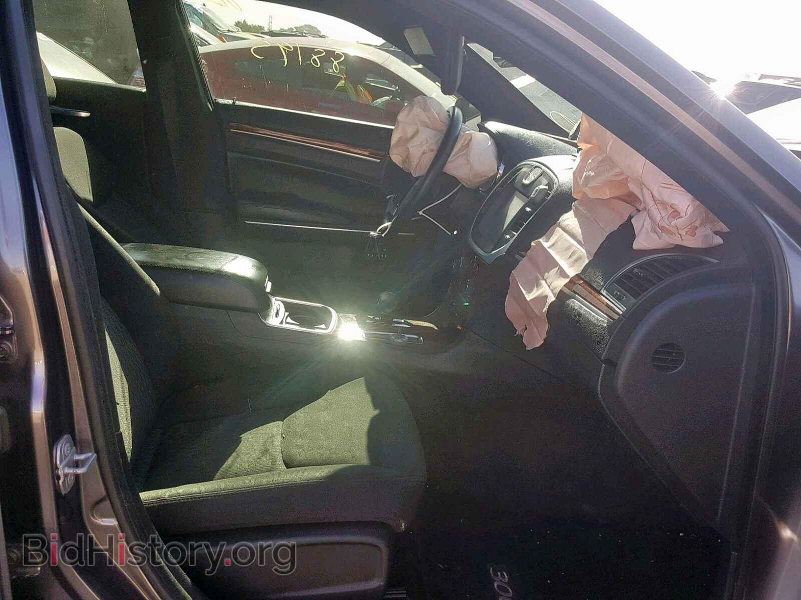 2014 CHRYSLER 300 - VIN: 2C3CCAAGXEH361412 - Фото 5