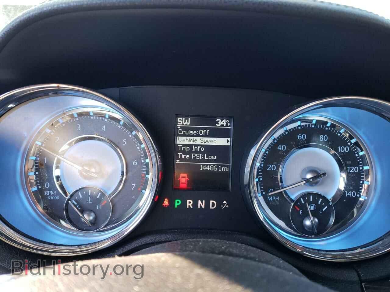 2011 CHRYSLER 300 - VIN: 2C3CA5CG8BH585574 - Фото 9