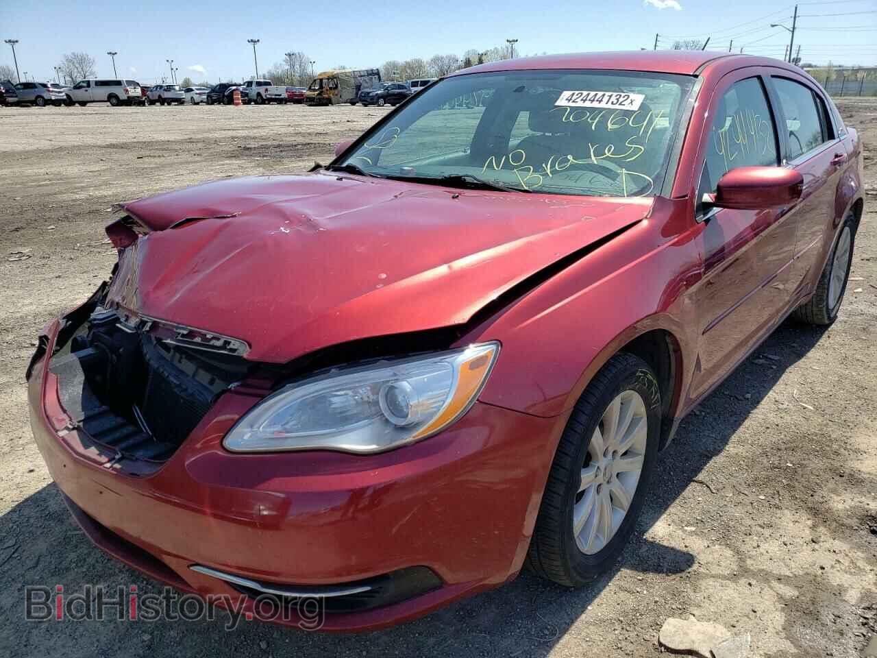 2014 CHRYSLER 200 - VIN: 1C3CCBBB8EN204641 - Фото 2