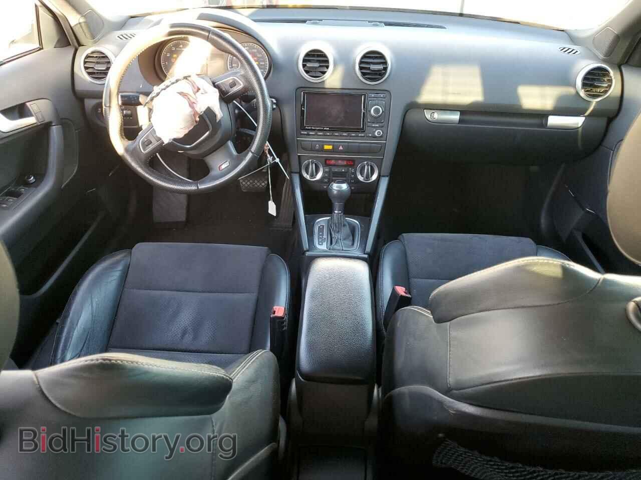 2011 AUDI A3 - VIN: WAUKEAFM8BA067126 - Фото 8