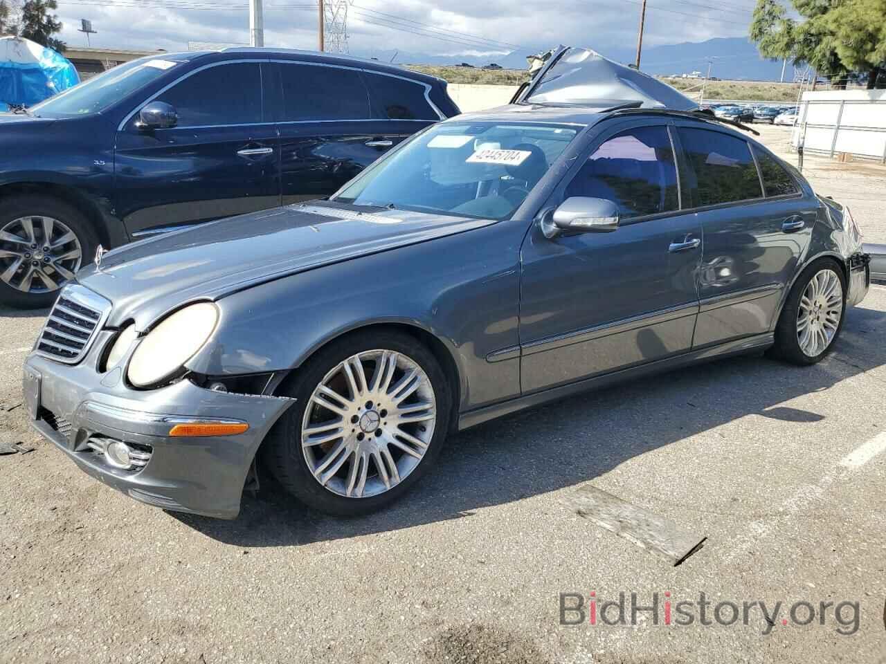 Photo WDBUF56X77B037030 - MERCEDES-BENZ E-CLASS 2007