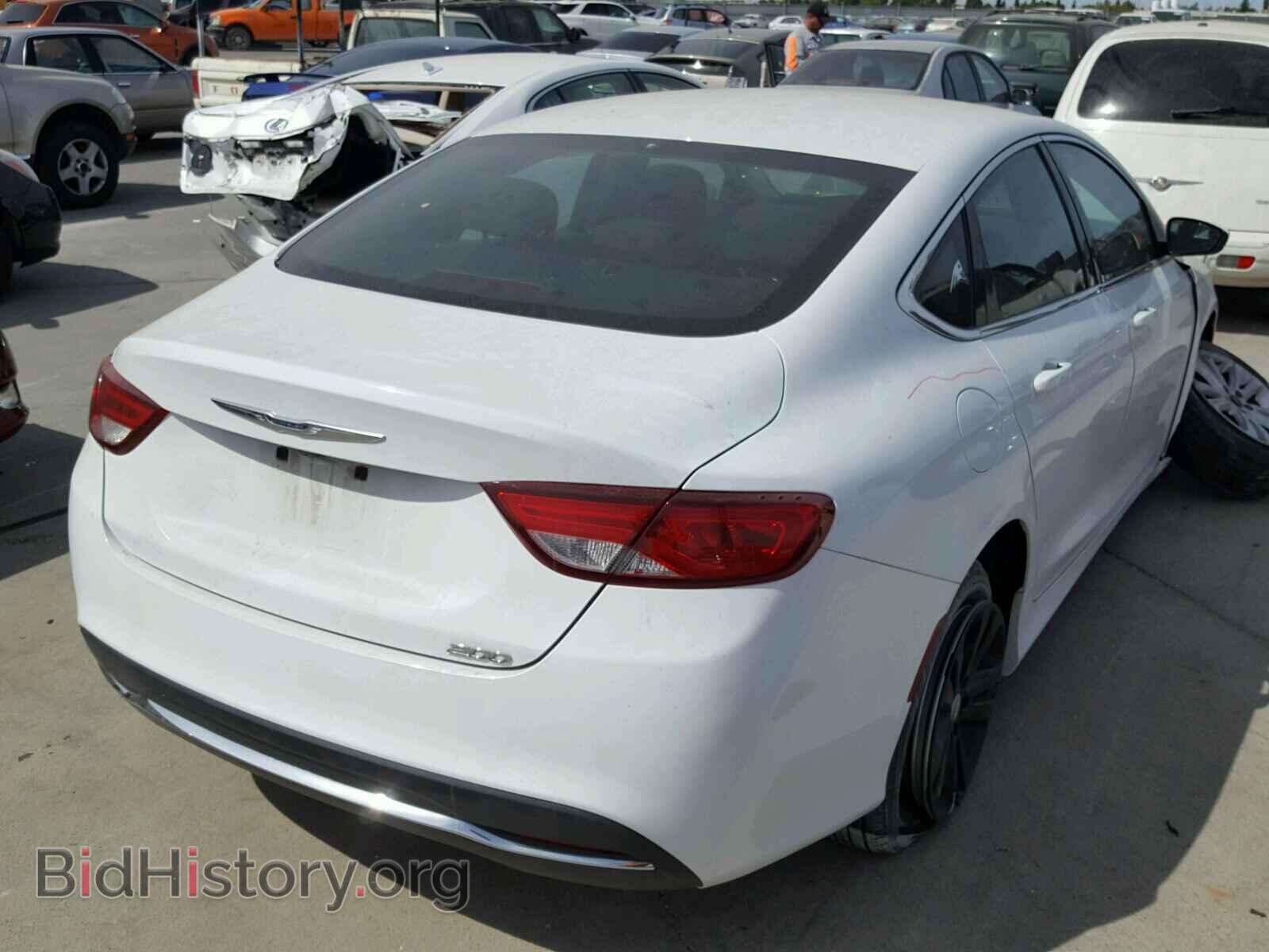 2016 CHRYSLER 200 - VIN: 1C3CCCAB1GN171041 - Фото 4