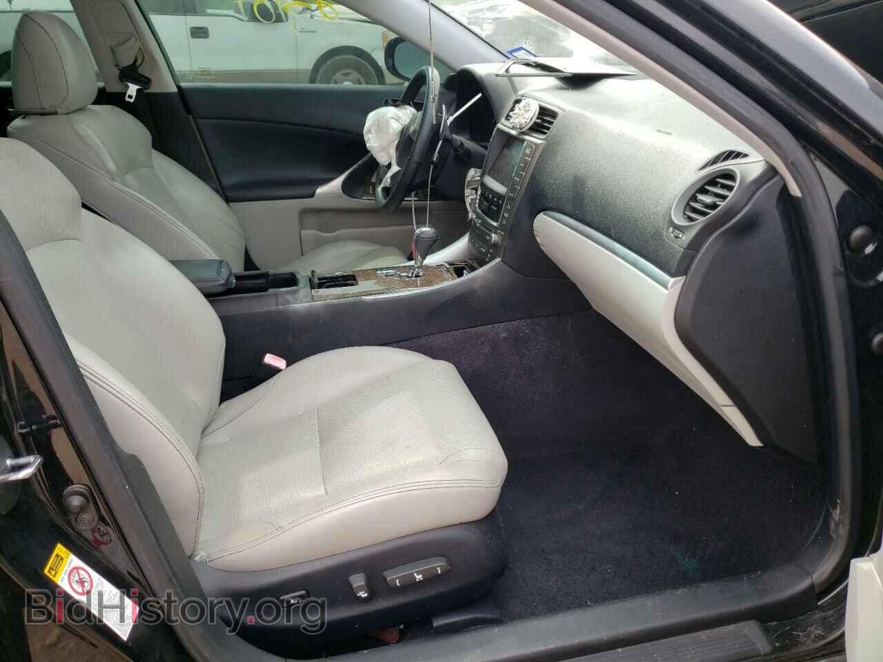 2011 LEXUS IS - VIN: JTHBF5C24B5145158 - Фото 5