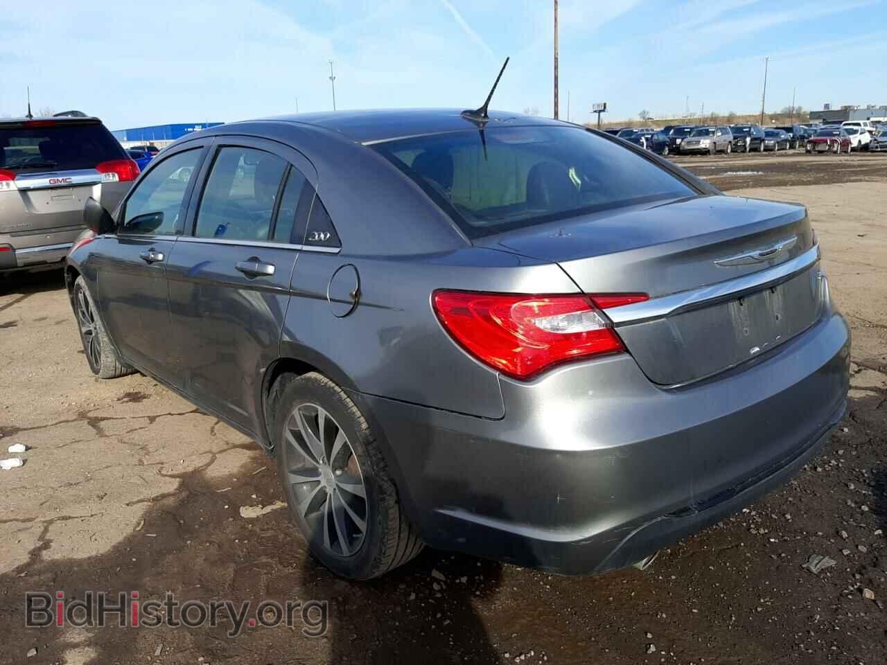 2011 CHRYSLER 200 - VIN: 1C3BC8FG5BN577720 - Фото 3