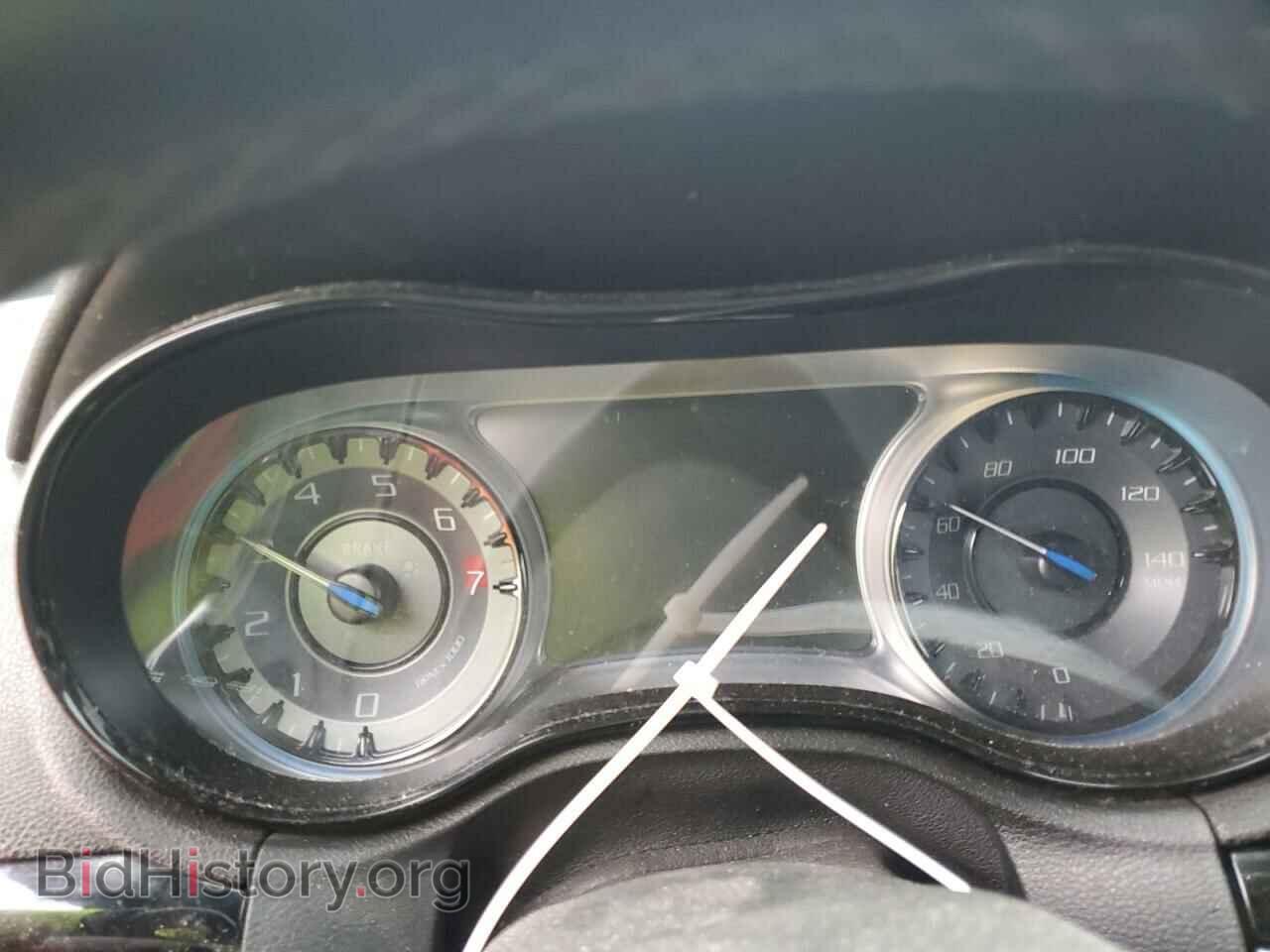 2018 CHRYSLER 300 - VIN: 2C3CCAGG7JH267523 - Photo 9